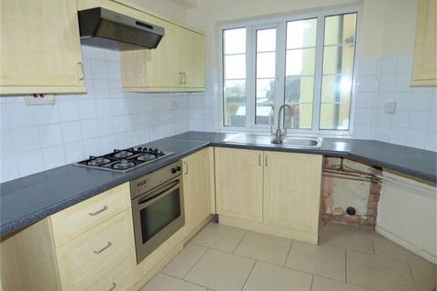 2 bedroom apartment to rent, London Road, Leigh on sea, Leigh on sea,