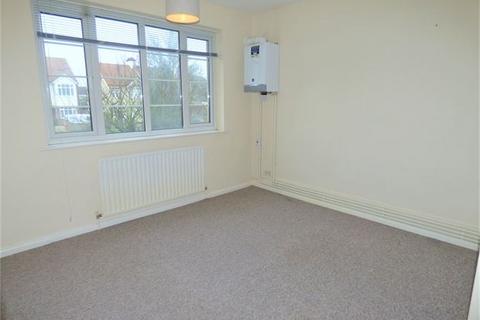 2 bedroom apartment to rent, London Road, Leigh on sea, Leigh on sea,