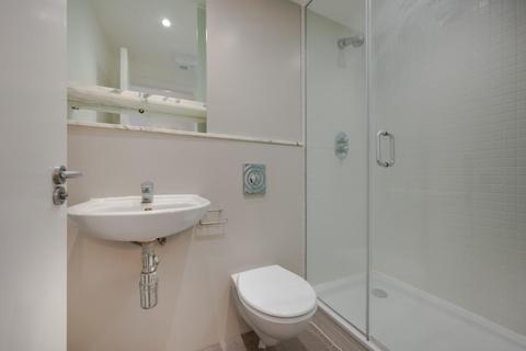 2 bedroom apartment to rent, Deals Gateway, London, SE13