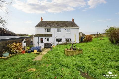 4 bedroom property with land for sale, Glogue, Pembrokeshire