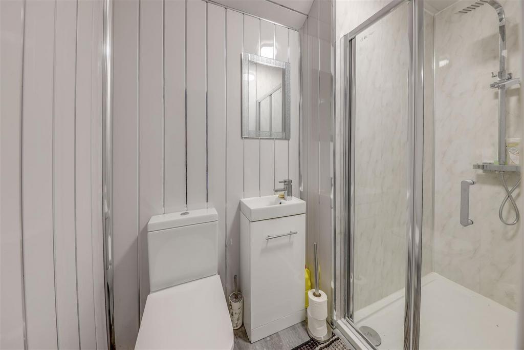 En Suite Shower