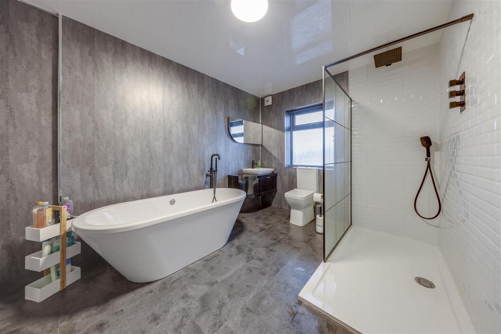 Family Bathroom