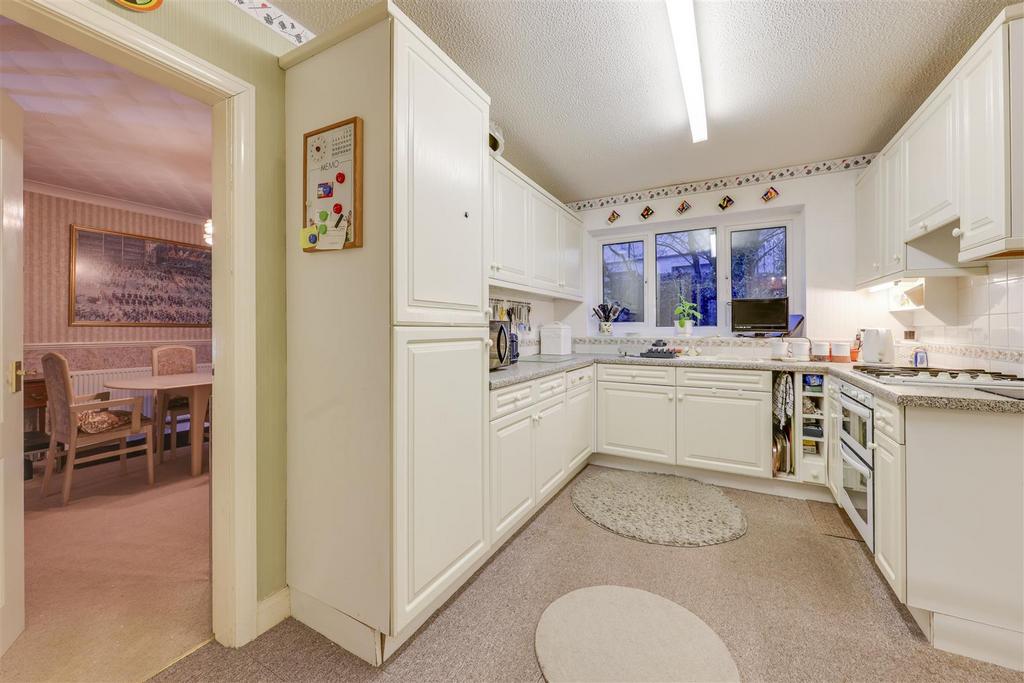 Kitchen Alt