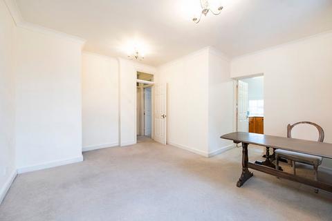 1 bedroom flat to rent, Kew Road, Richmond, Surrey