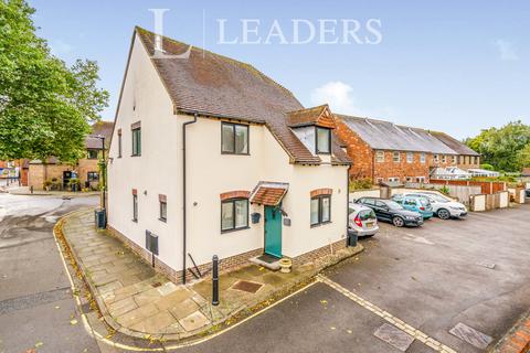 3 bedroom detached house to rent, Spring Gardens, Emsworth, PO10