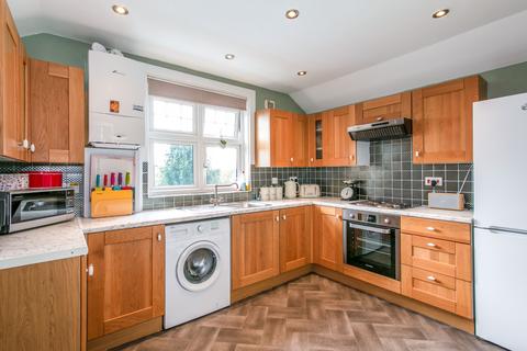 3 bedroom apartment to rent, Southern Lane, BH25