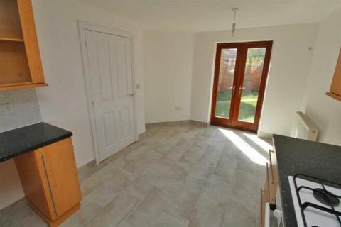 3 bedroom terraced house to rent, Babylon Grove, Westcroft, MK4 4GH