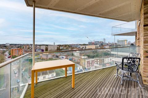 2 bedroom apartment for sale, Victory Parade, Woolwich, SE18 6FY