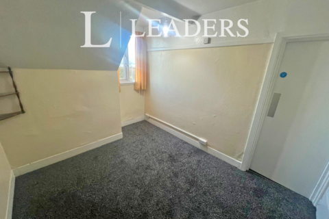 2 bedroom flat to rent, South Parade, Skegness