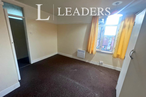 1 bedroom flat to rent, South Parade, Skegness