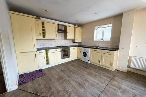 73 Balfour Close, Northampton, NN2 6LL