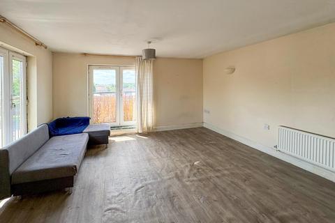 73 Balfour Close, Northampton, NN2 6LL