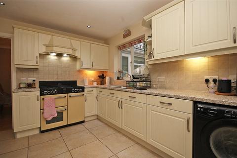 5 bedroom detached house for sale, Maes Berea, Bangor, Gwynedd, LL57