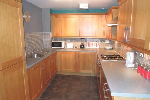 2 bedroom flat to rent, Sandport Way, Edinburgh, EH6