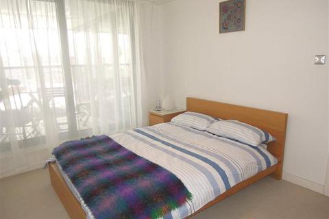 2 bedroom flat to rent, Sandport Way, Edinburgh, EH6