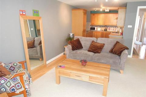 2 bedroom flat to rent, Sandport Way, Edinburgh, EH6