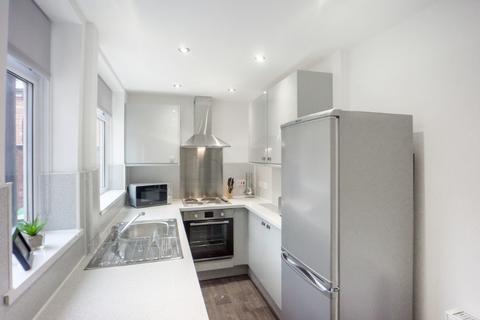 4 bedroom terraced house to rent, Tudor Grove, Nottingham, Nottinghamshire, NG1