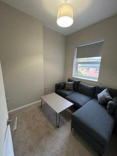 2 bedroom flat to rent, Gregory Boulevard, Nottingham, Nottinghamshire, NG7