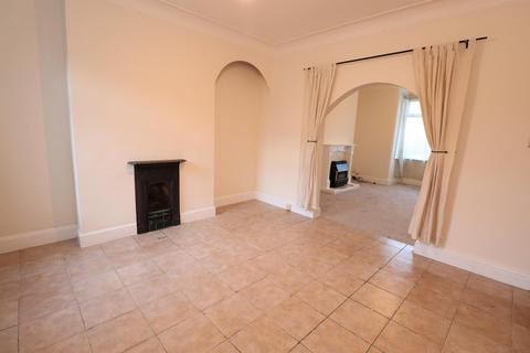 3 bedroom house to rent, Bradford Road, Stanningley, Pudsey, West Yorkshire, UK, LS28