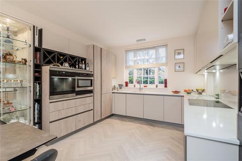 3 bedroom apartment for sale, London W10