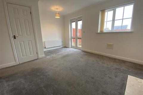 3 bedroom terraced house to rent, College Green, Bodmin, PL31