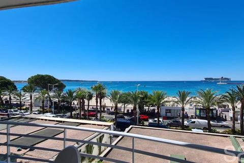 2 bedroom flat, Cannes, Croisette, 06400, France