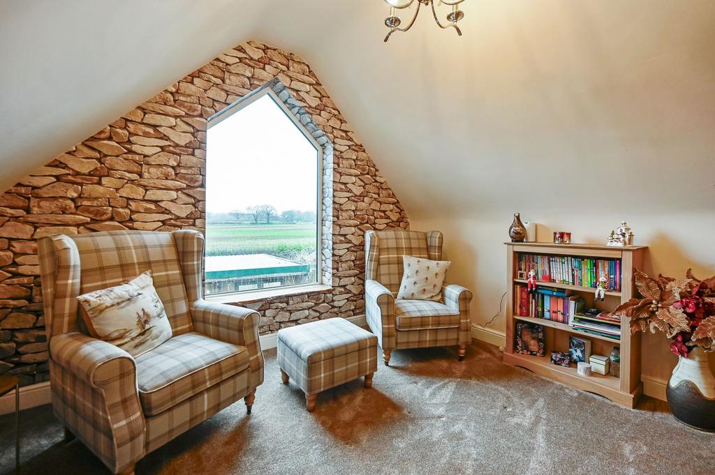 Landing with Reading Area