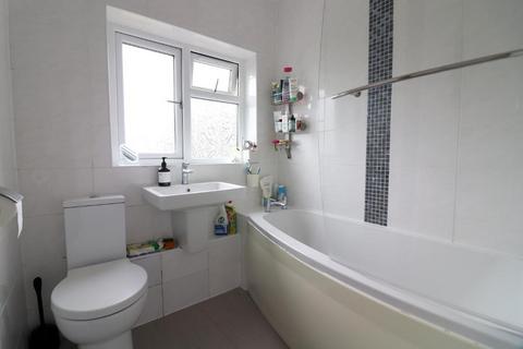14 Beverley Road, Luton, LU4 8EU