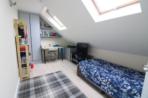 14 Beverley Road, Luton, LU4 8EU
