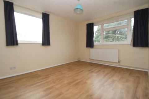 2 bedroom apartment for sale, The Larches, Luton, Bedfordshire, LU2 7PX