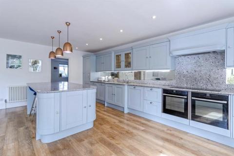 6 bedroom detached house for sale, Shirley Drive, Hove, BN3 6NQ