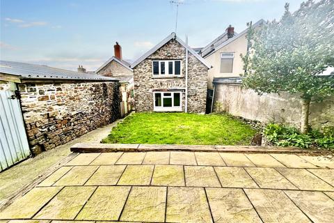 4 bedroom terraced house for sale, East Street, South Molton, Devon, EX36