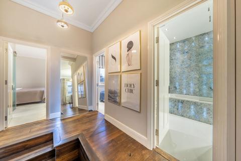 2 bedroom detached house to rent, Sutherland Avenue, London W9