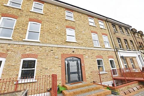 3 bedroom apartment to rent, Lower Addiscombe Road, Croydon, CR0