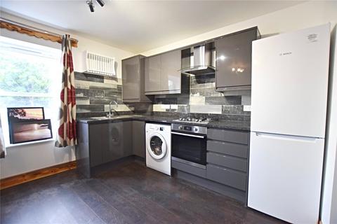 3 bedroom apartment to rent, Lower Addiscombe Road, Croydon, CR0