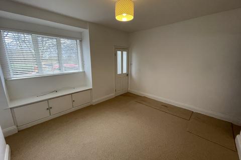 2 bedroom terraced house to rent, Cromwell Road, Harrogate, North Yorkshire, HG2