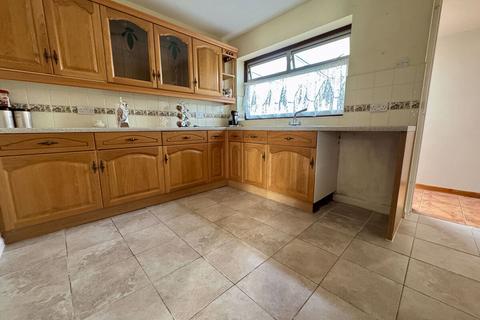 3 bedroom bungalow for sale, Old School Road, Holyhead, LL65