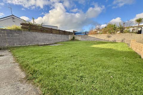 3 bedroom bungalow for sale, Old School Road, Holyhead, LL65