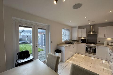 3 bedroom semi-detached house for sale, Caernarfon, Gwynedd