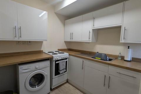 2 bedroom flat to rent, 9 3/1 Eden Street, ,