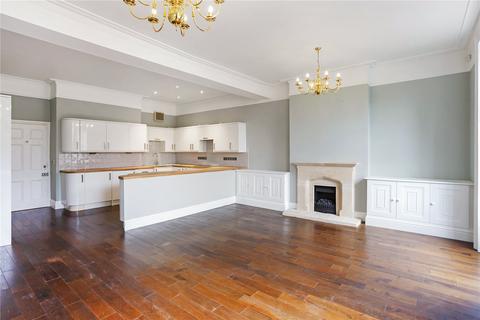 3 bedroom apartment to rent, Chesterton Lane, Cirencester, Gloucestershire, GL7