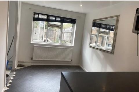 3 bedroom terraced house for sale, Seymour Villas, London SE20