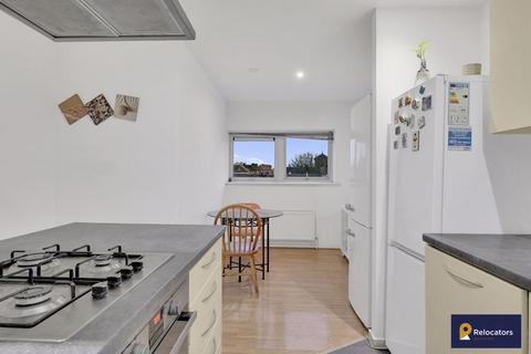 2 bedroom apartment for sale, Violet Road, Bow E3