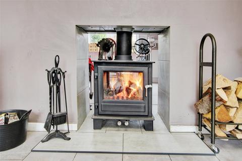 93 Birch Crescent, Burnopfield, Newcastle Upon Tyne, NE16 6JQ