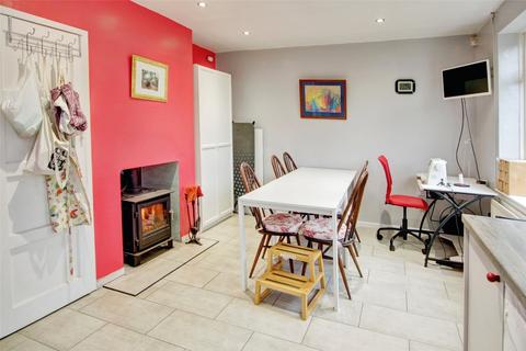 93 Birch Crescent, Burnopfield, Newcastle Upon Tyne, NE16 6JQ