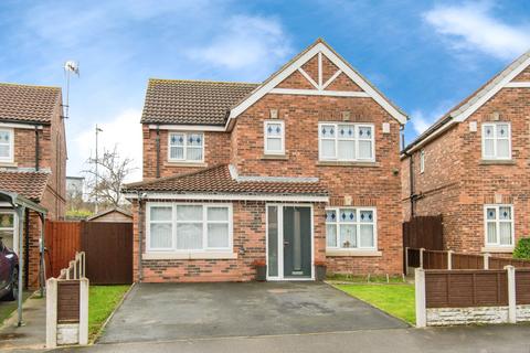 4 bedroom detached house for sale, Merefield Way, West Yorkshire WF10