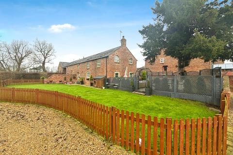 3 bedroom semi-detached house for sale, Broughton, Flintshire CH4