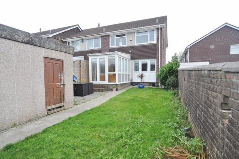 3 bedroom end of terrace house for sale, Chelson Gardens, Plymouth. Three Bedroom Property with Garage, Driveway and Garden.