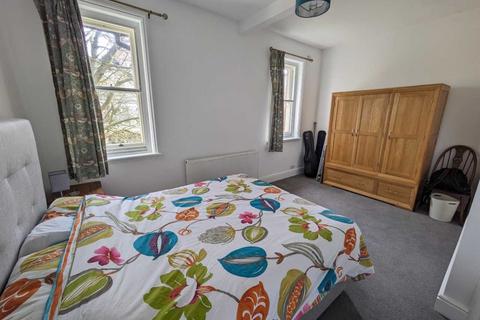 2 bedroom apartment to rent, Sandgate Road, Kent CT20