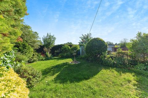 4 Chestnut Close, Waltham, Grimsby, DN37 0ED